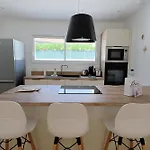 Villa Moderne 2 A Proximite De La *