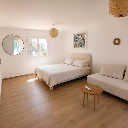 Villa Moderne 3 A Proximite De La *